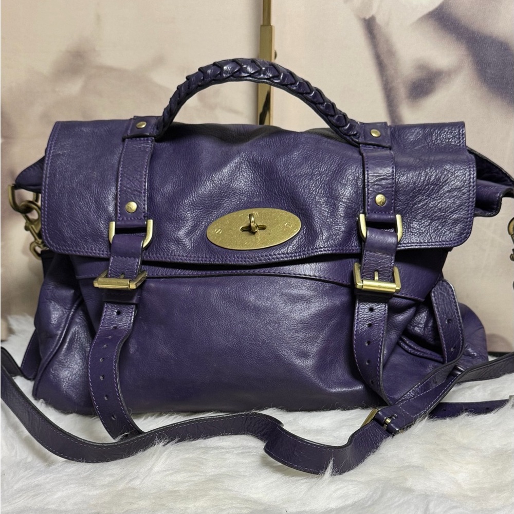 Mulberry purple leather size medium VGUC